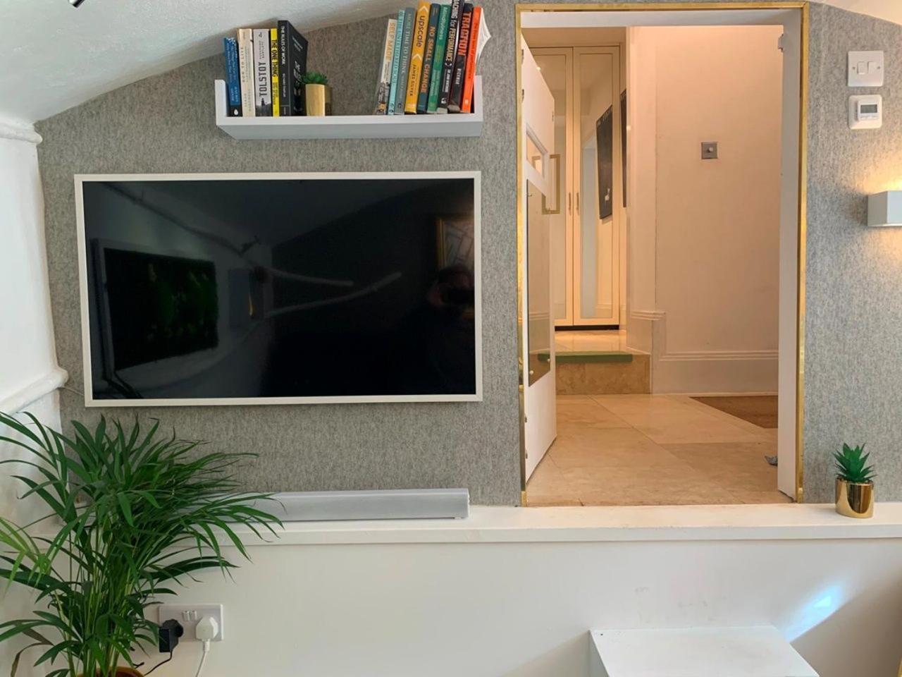 Stylish Apartment With Bbq Kensington London Exteriör bild